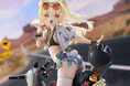 『アズールレーン』より、「バッチ」が「華麗なるスピードスター」姿でフィギュア化。あみあみにて予約受付中。