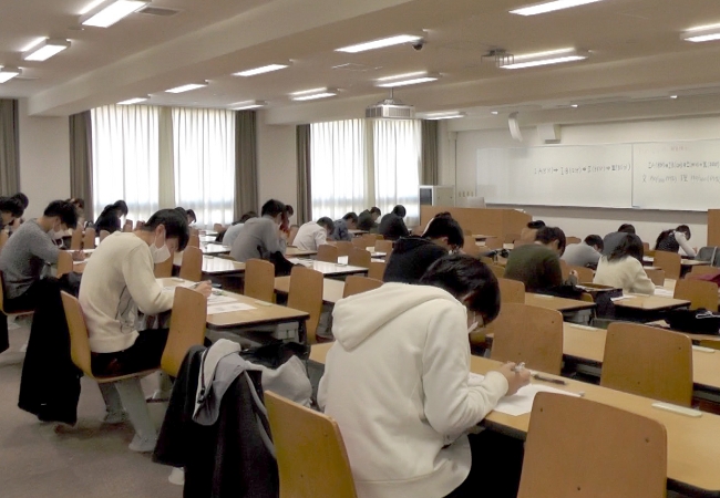 関西大学会場の様子(演習中）