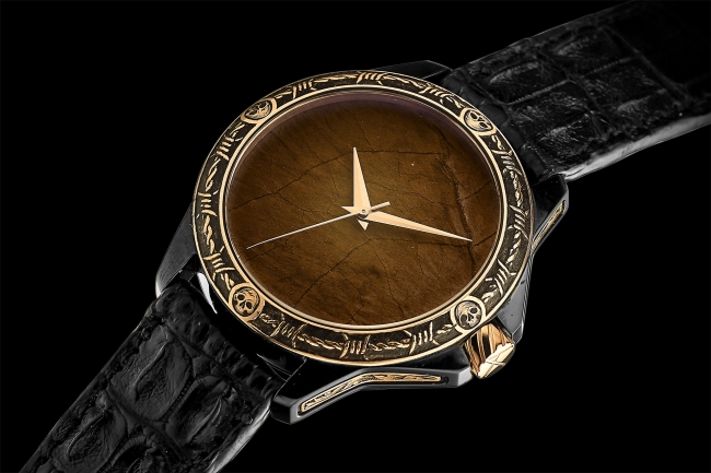 葉巻愛好家に朗報！好きな葉で作れる世界にひとつだけのタバコ時計