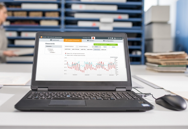 PC・モバイル機器でデータ確認