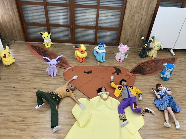 ポケだちと一緒にキョダイ折り紙でイーブイを作ろう!! ポケだちと一緒にキョダイ折り紙でイーブイを作ろう!!