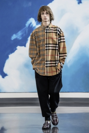 GOSHA RUBCHINSKIY X BURBERRY」バーバリーとゴーシャ・ラブチンスキー