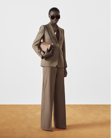 © Courtesy of Burberry