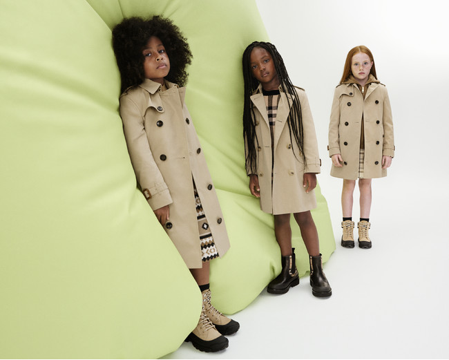 BURBERRY CHILDREN バーバリーチルドレン ダッフルコート-