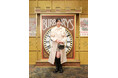 【BURBERRY】阪急うめだ本店でのポップアップストア開催を祝し、最新のアウター ウェアを纏ったゲストが来場
