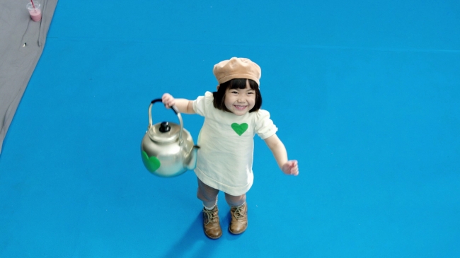 グリーンダカラちゃん ムギちゃんの５年間の成長をふり返る映像も満載のgreen Da Ka Ra オリジナルミュージックビデオを公開 サントリー食品インターナショナル株式会社のプレスリリース