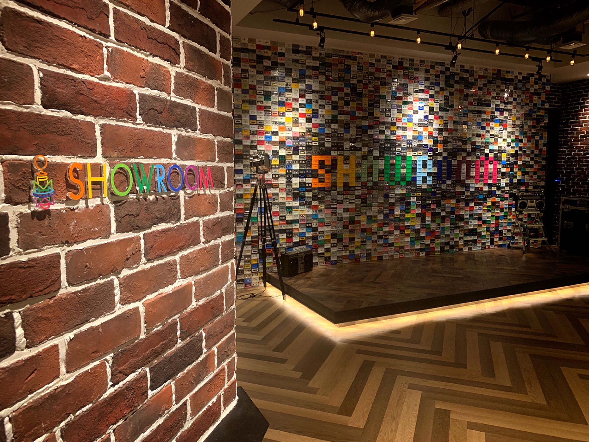 Showroom株式会社 本社を 渋谷プライムプラザ10f 11f に移転 新オフィスコンセプトは It エンタメ アナログ Showroom 株式会社のプレスリリース