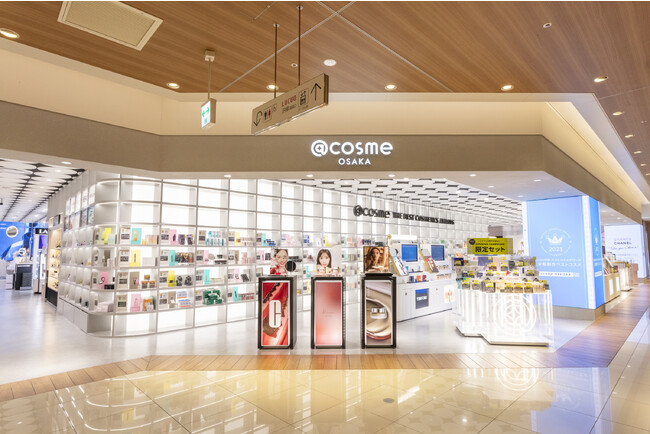 「@cosme OSAKA」