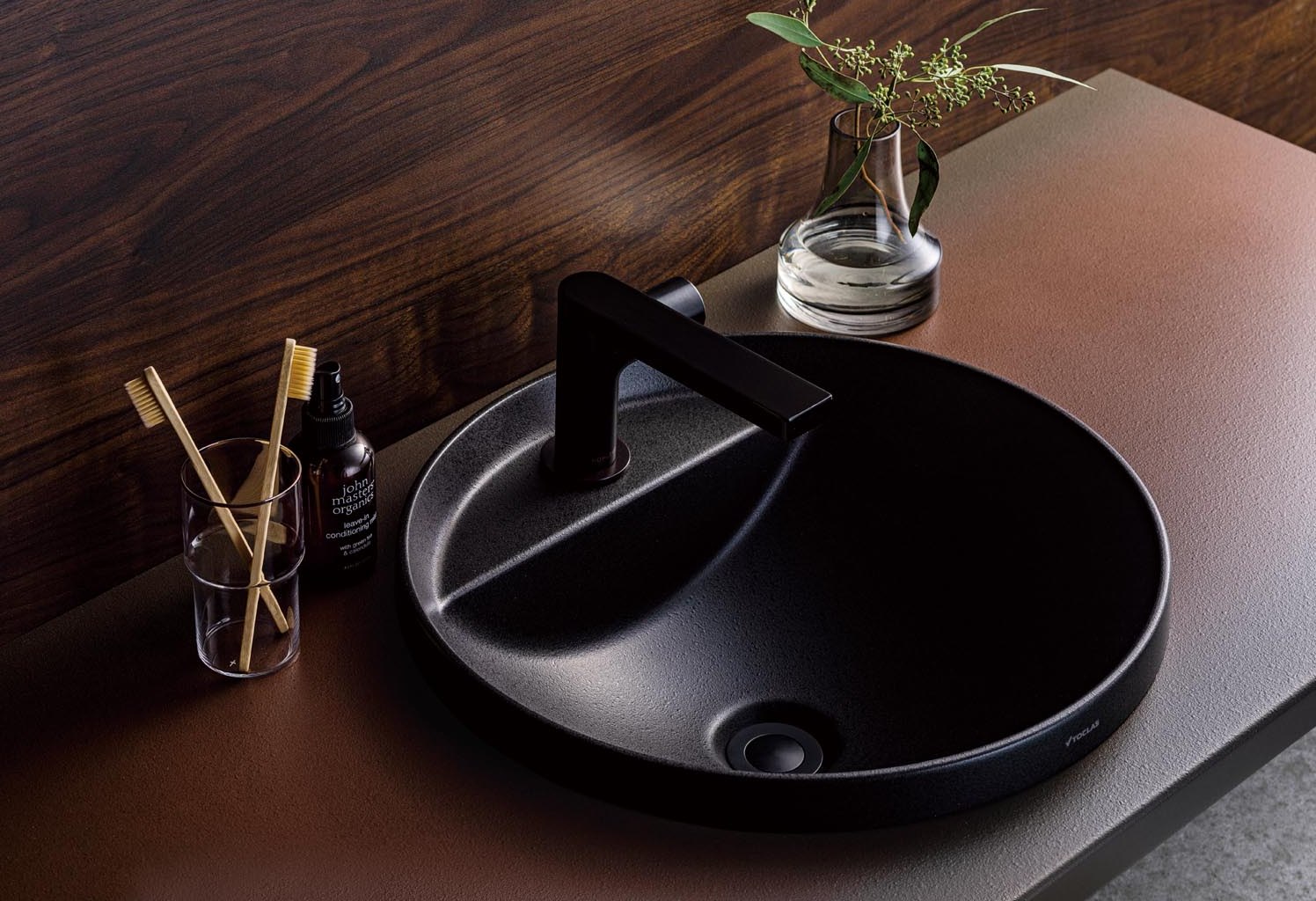 人造大理石で衛生設備まわりの空間をより心地よく快適に ベッセルボウル マルチカウンター 商材を発売 トクラス株式会社のプレスリリース