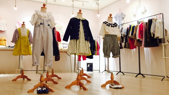 本物の洋服も展示