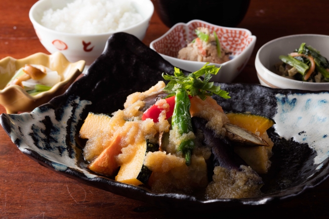 揚げ豆腐と季節野菜の煮おろし定食　