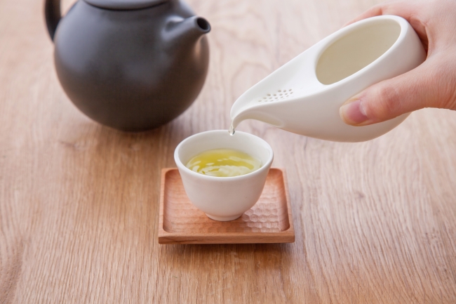 日本茶インストラクターが淹れる本格的な宇治茶をお楽しみください。