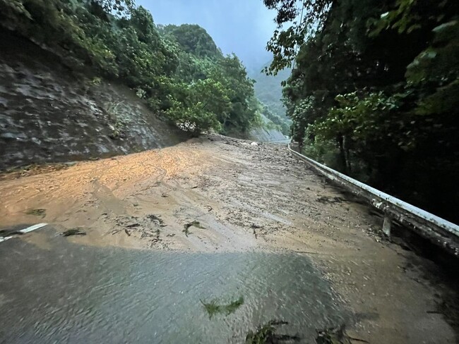 被災した宮崎県日向市の様子