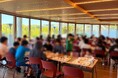 神奈川県の児童養護施設で生活する子どもたちを、エレコムが所有する葉山町の研修施設へ招待