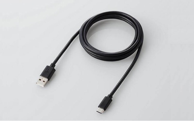 有線接続や充電に使えるUSBケーブルが付属 (USB-A to USB Type-C(USB-C))
