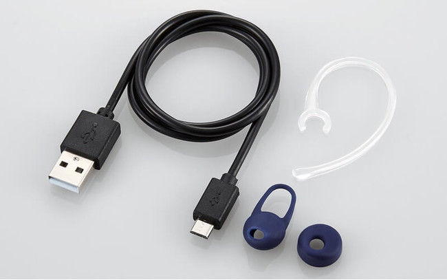 USB充電ケーブル(USB-A to USB Micro-B)、 イヤーフック1個、イヤーキャップA、B 各1個 ※Bは本体装着済み
