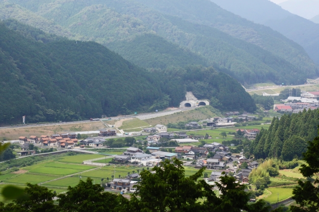 西粟倉村の風景