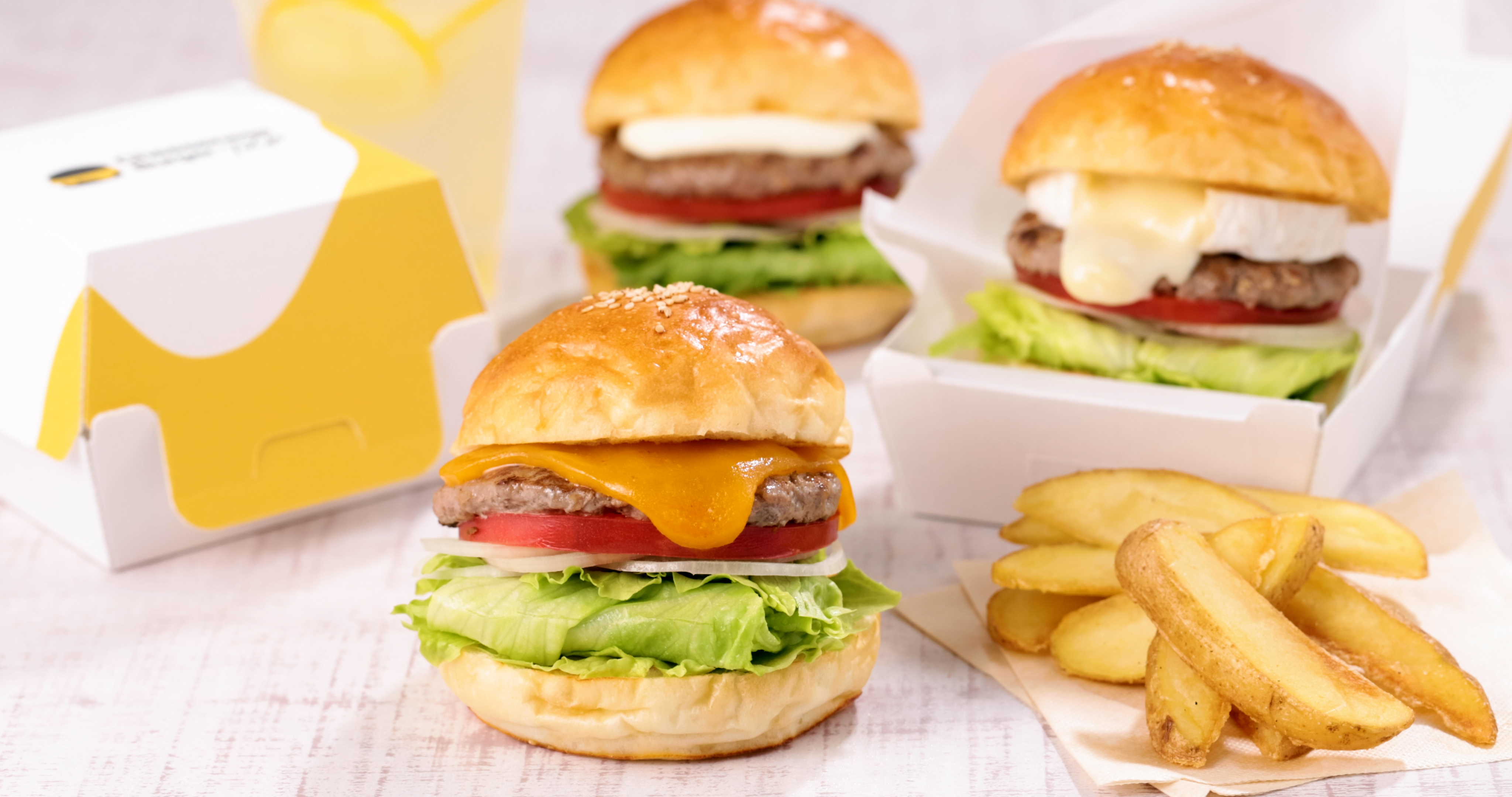 Freshness Burgerの新ブランド誕生 Cheeseness Burger Togo 21年10月15日 金 西五反田にオープン テイクアウトオンリーのチーズバーガー専門店 株式会社フレッシュネスのプレスリリース