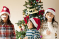 クリスマスプレゼントどうする? 子育て世代のプレゼント予算&家族での過ごし方を徹底調査!/いこーよ総研ユーザーアンケート