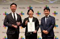 福岡市と共働で実施した「バランスボールを活用した転倒災害予防実証実験」が厚生労働省「SAFEアワード」でゴールド賞に選出