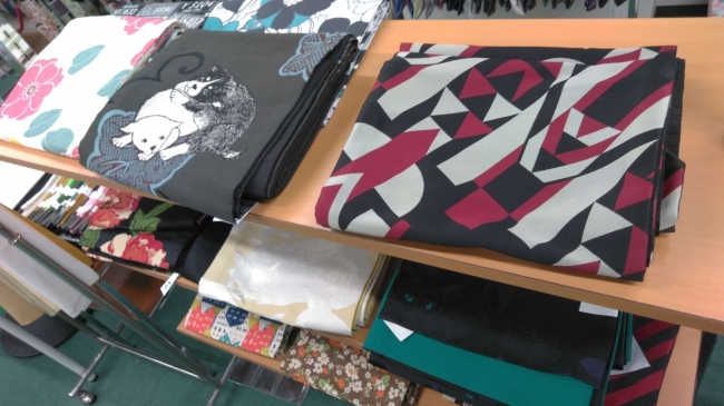 KIMONOMACHIオリジナル京袋帯コーナー。着物や帯とのコーディネートをお楽しみ頂けます。