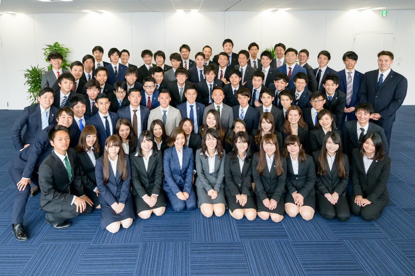株式会社dym 2018年度入社式 を開催致しました 株式会社dymのプレスリリース