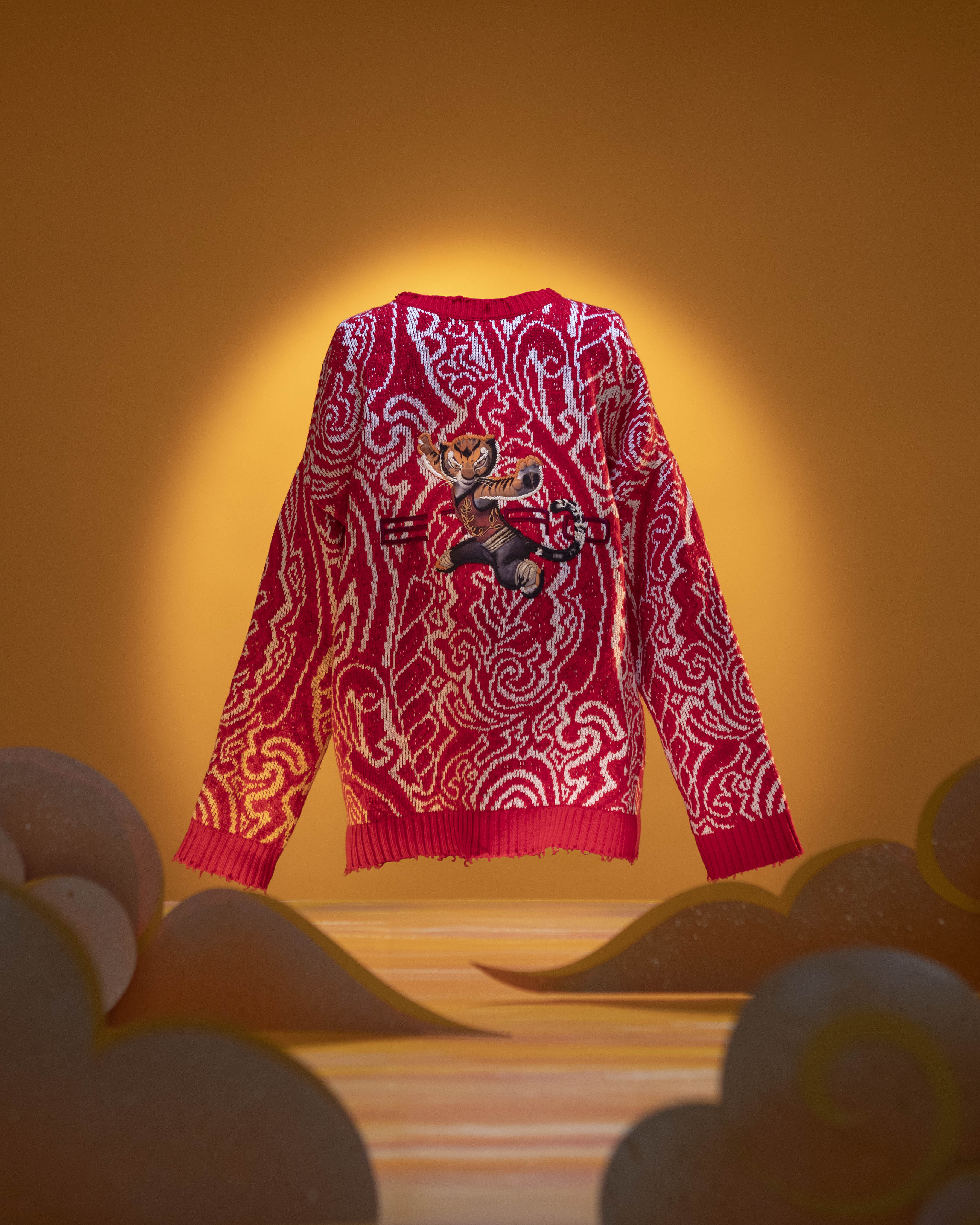 エトロより、寅年を祝うコレクションが登場 - 「カンフー・パンダ