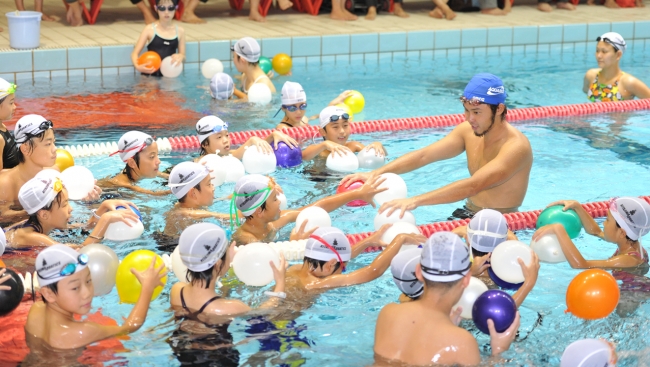 Eparkスポーツ 北島康介オリジナルプログラムで水泳の楽しさを体感しよう キタジマアクアティクス水泳教室開催 株式会社eparkスポーツのプレスリリース
