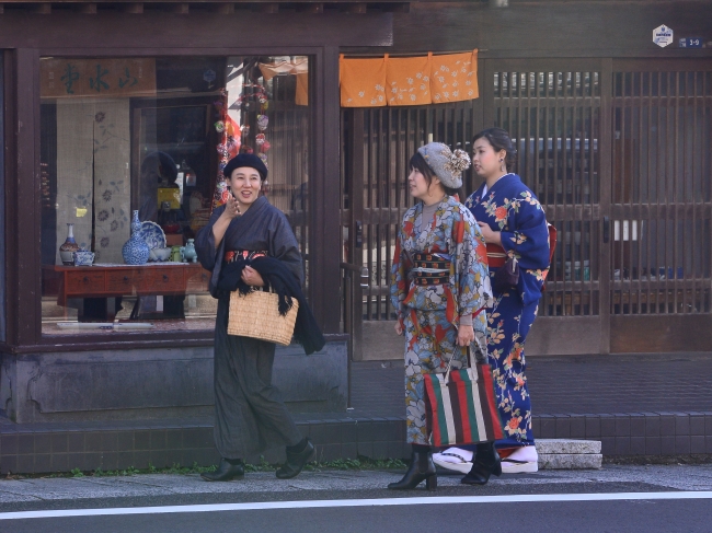 優秀賞「心はずむ有田散歩」 木下康幸さん（福岡県福岡市）