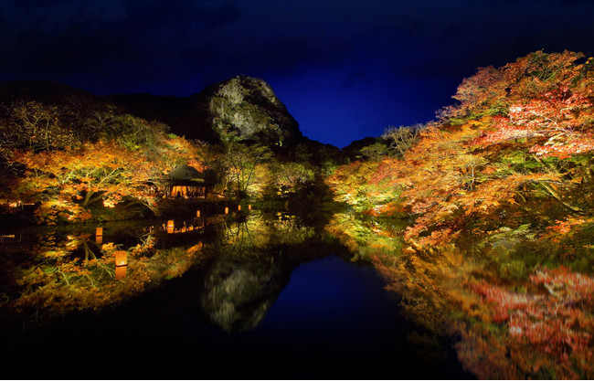 御船山楽園　日本最大級の紅葉ライトアップ