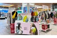 【旅も日常も軽やかに】たくさんの荷物を賢く収納し、欲しい時にサッと取り出せる！旅先で便利な機能を備えた英国発「ヘルシーバックバッグ」POP-UPがニュウマン新宿にて好評開催中！