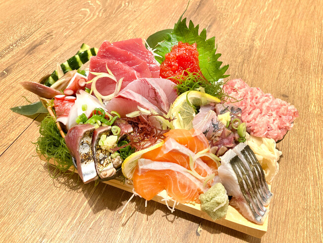 魚七盛り(中) 魚七盛り(中)