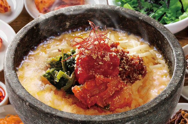 たっぷりチーズの石焼リゾット たっぷりチーズの石焼リゾット