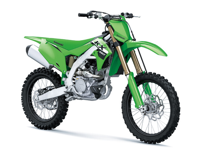 カワサキから50年にわたって磨き続けてきた「KX」、「KX450」「KX450X