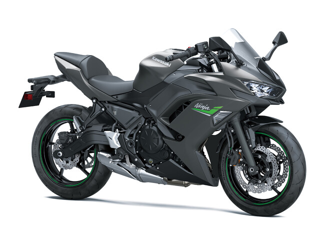 Ninja 650　メタリックマットグラフェンスチールグレー×エボニー