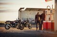 カワサキ伝統のデザインと性能が紡ぎだす、堂々たるモーターサイクルZ900RSシリーズが、ニューカラー＆グラフィックで登場