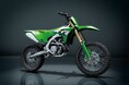 カワサキから新型「KX450F」「KX450FX」が登場 ― 勝利を追求したフラッグシップモデルを2026年秋頃に新発売