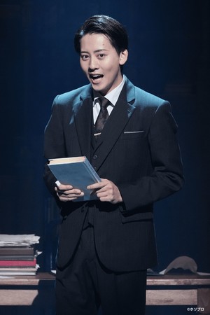 トーマス役:牧島輝 トーマス役:牧島輝