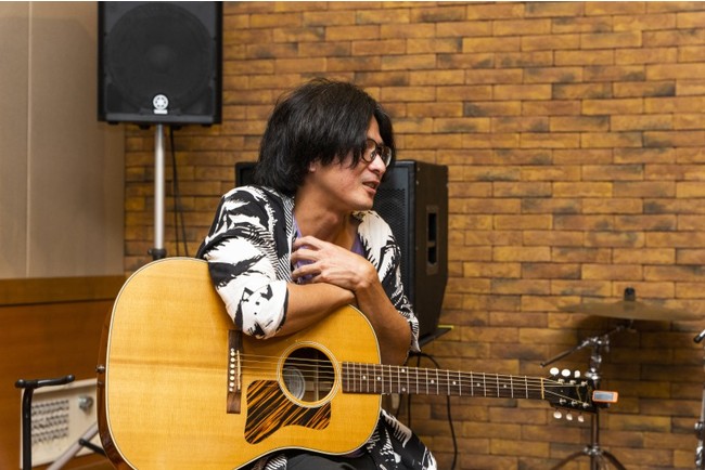 かりゆし58 ギター 新屋行裕 かりゆし58 ギター 新屋行裕