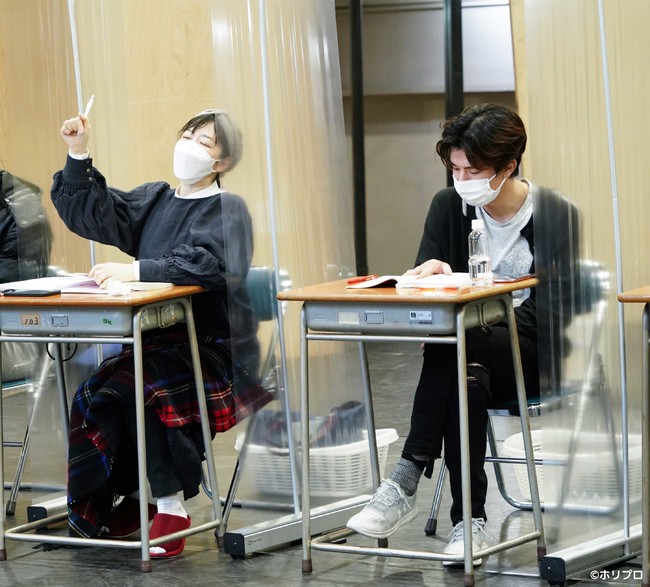 ミセス・ジョンストン役:堀内敬子 ミセス・ジョンストン役:堀内敬子