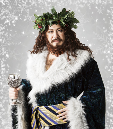 今井清隆:現在のクリスマスの精霊役 今井清隆:現在のクリスマスの精霊役