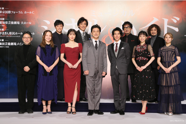 下段左より)演出:山田和也、Dream Ami、笹本玲奈、石丸幹二、柿澤勇人、真彩希帆、桜井玲香/上段左より)上川一哉、石井一孝、栗原英雄、畠中洋 下段左より)演出:山田和也、Dream Ami、笹本玲奈、石丸幹二、柿澤勇人、真彩希帆、桜井玲香/上段左より)上川一哉、石井一孝、栗原英雄、畠中洋