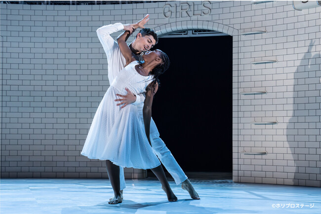 ROMEO AND JULIET by Bourne, , Director and Choreographer - Matthew Bourne, Designer - Let Brotherston, Lighting - Paule Constabl