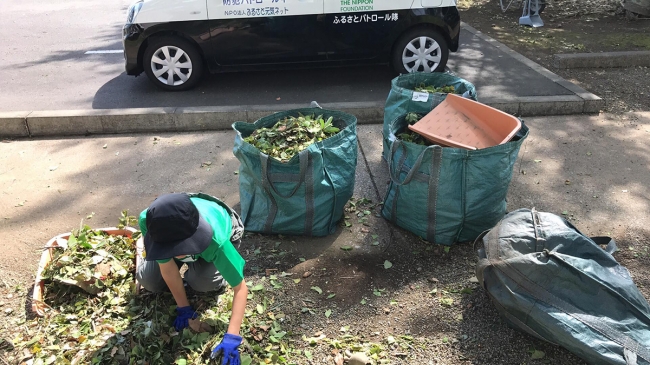 2018年の台風24号襲来時は、町の復旧作業にスタッフを派遣しました。