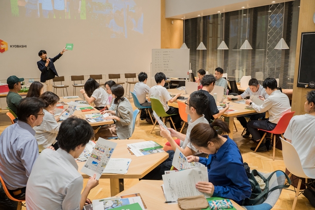 こゆ財団は2019年6月から、スマート農業をテーマにしたトークセッションを東京で毎月開催しています。2019年11月に開催する「スマート農業サミット」は、高まるニーズに応えての初の新富町内での開催となります。