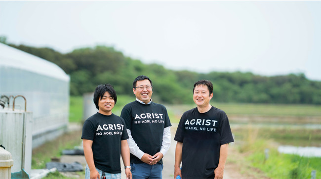 宮崎県新富町の農業ベンチャーAGRIST株式会社は、自動収穫ロボットの開発を行っている