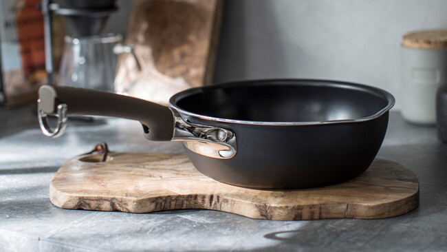 ダークウッド調のハンドル