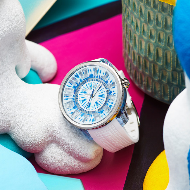 世界100本限定》スイスの腕時計ブランドTendenceが文字盤に立体的な 