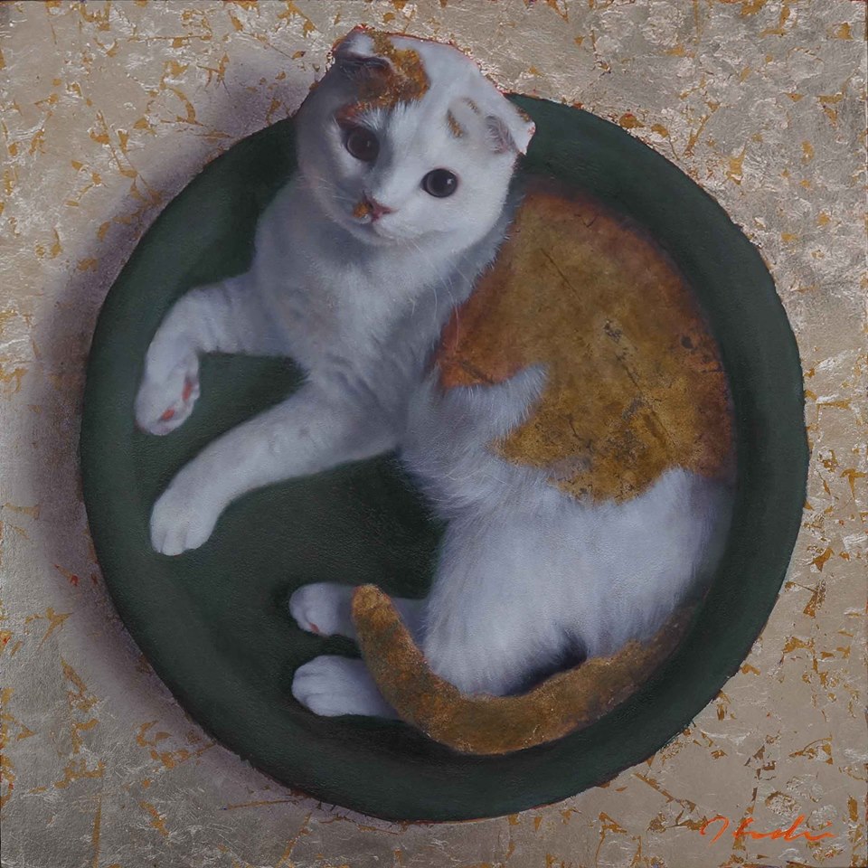 アーティストが描いた水墨画のような美しいネコの陶器アート
