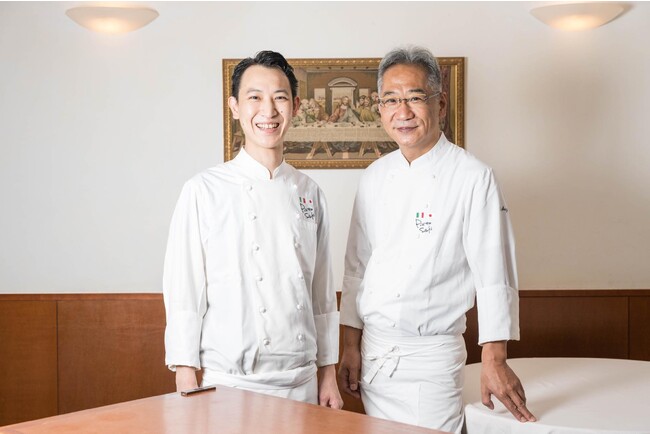 料理長　木下　晃輔さん（写真左）・オーナーシェフ　 鈴木　弥平さん（写真右）